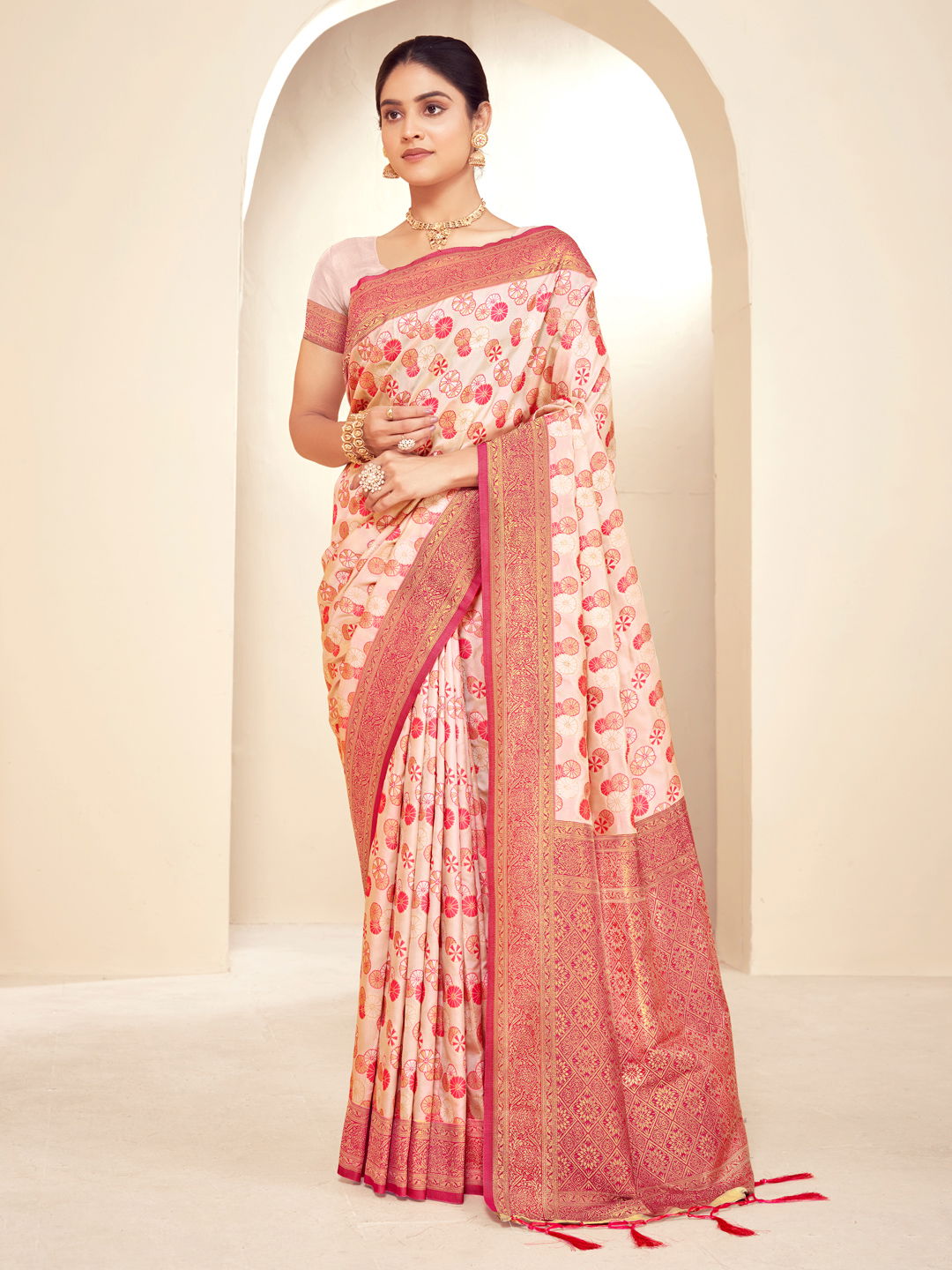Majestik Silk By Bunawat Wedding Wear Paithani Silk Sarees Wholesale Online